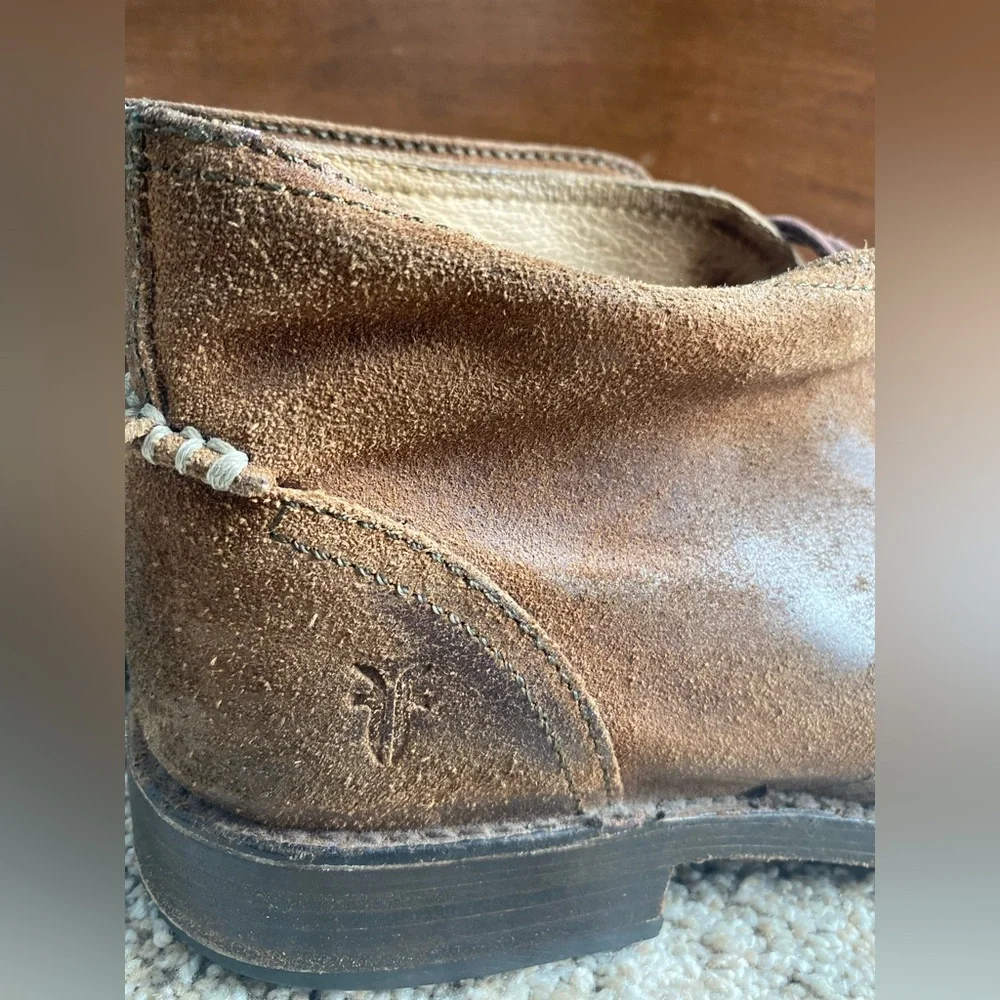 Frye Men’s Bowery Chukka Boot Leather Size 10
